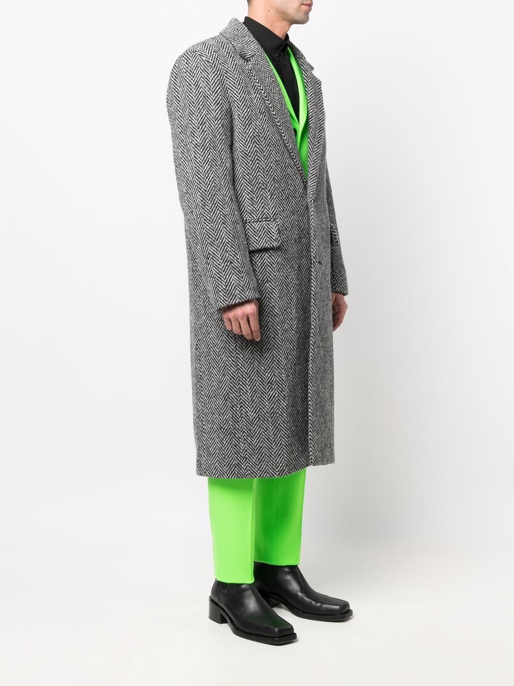 chevron-pattern single-breasted coat - 4