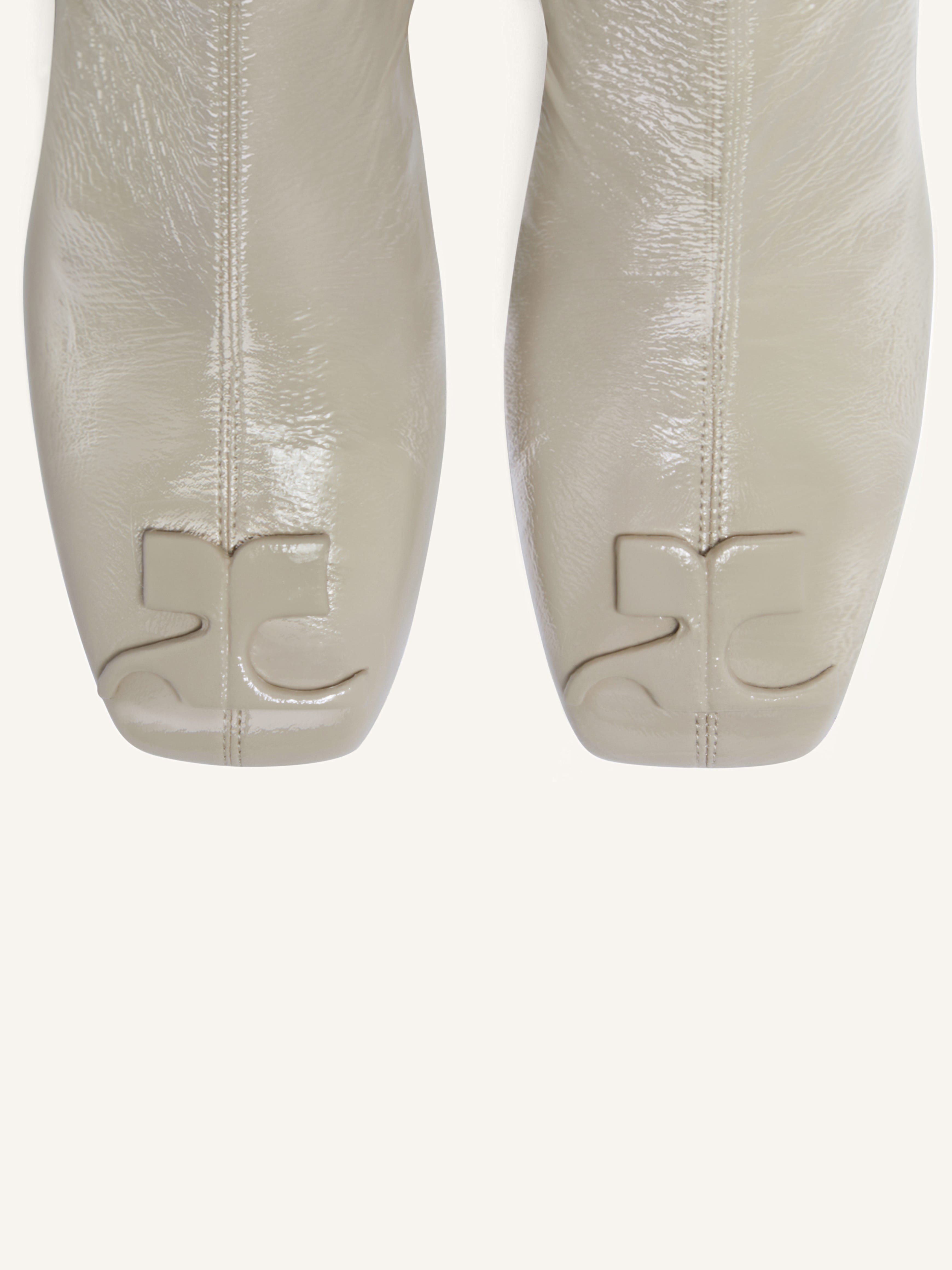 REEDITION VINYL ANKLE BOOTS - 4