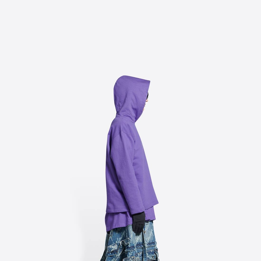Women's Bébé Cropped Hoodie in White - 2