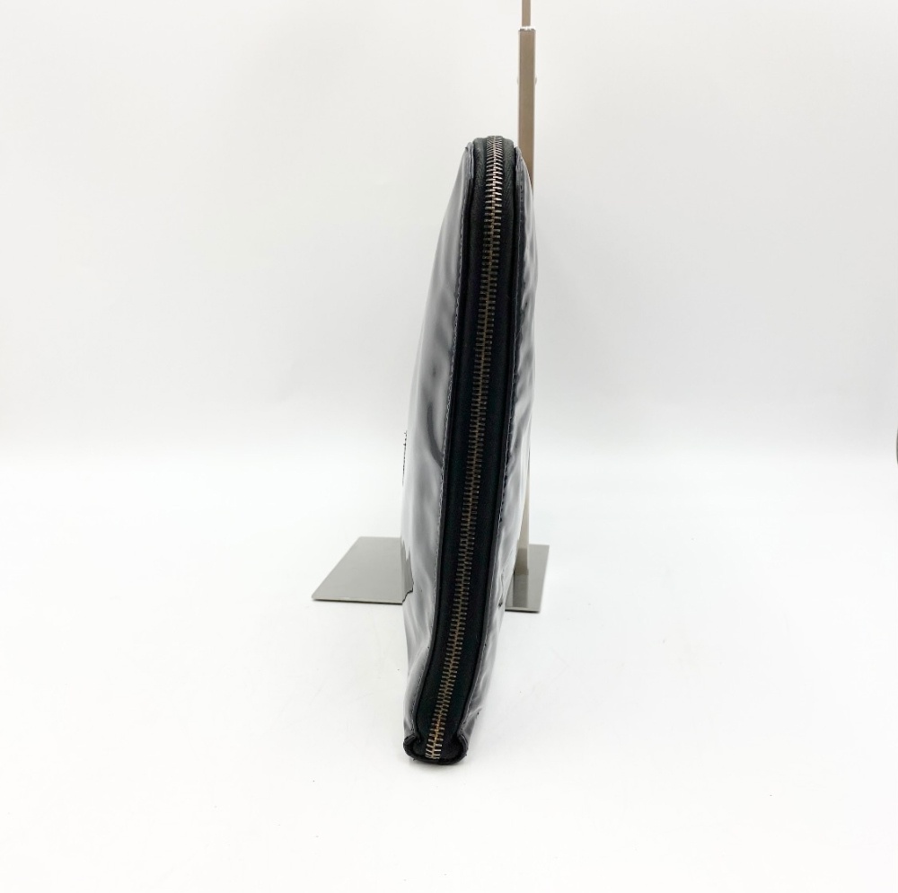 Chanel No.4 Black Patent Leather Big CC Clutch - 2