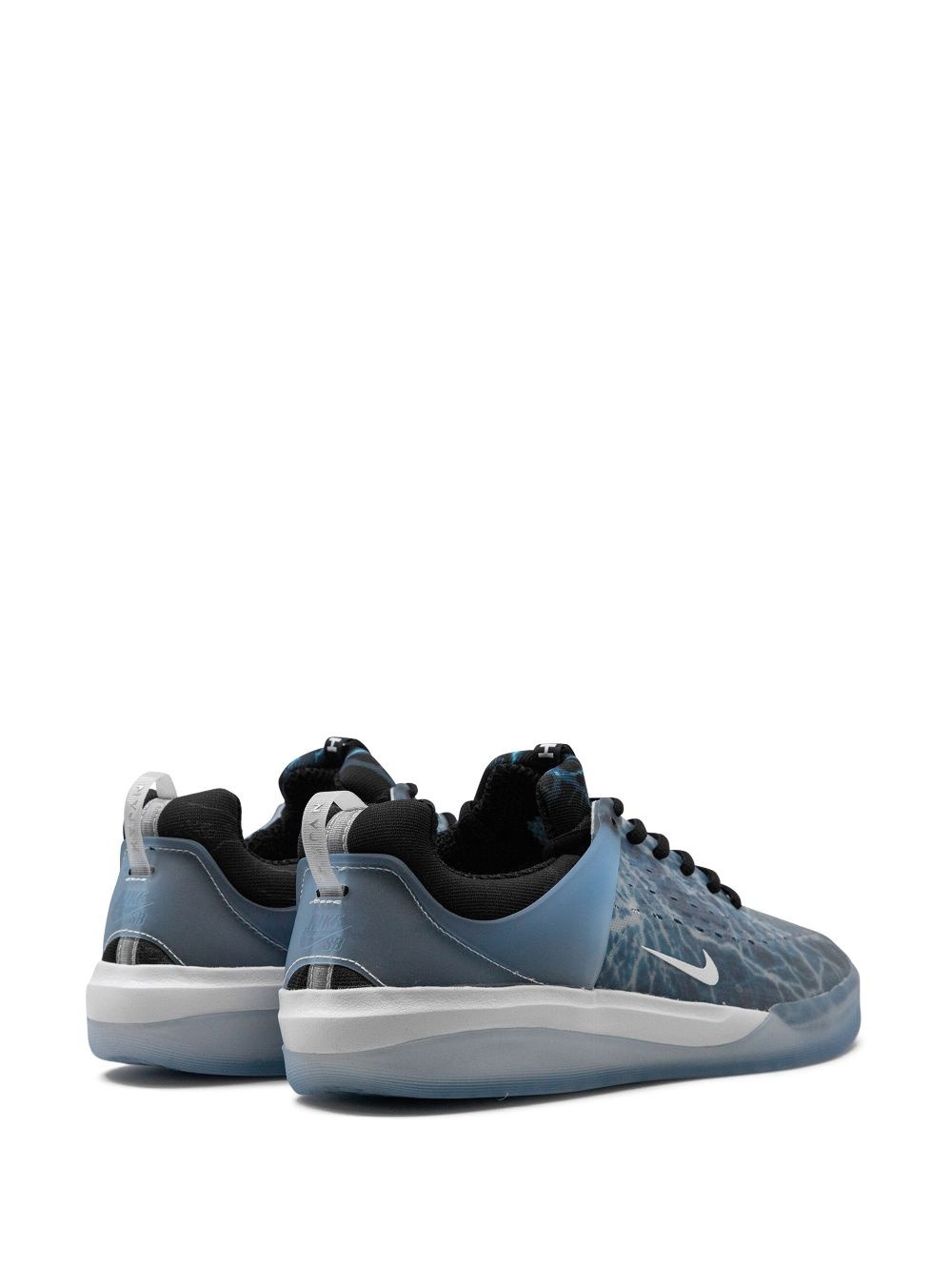 SB Nyjah 3 Premium "Trouble at Home" sneakers - 3