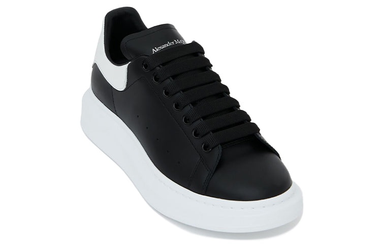 Alexander McQueen Oversized Sneaker 'Black White' 553680WHGP51070 - 3