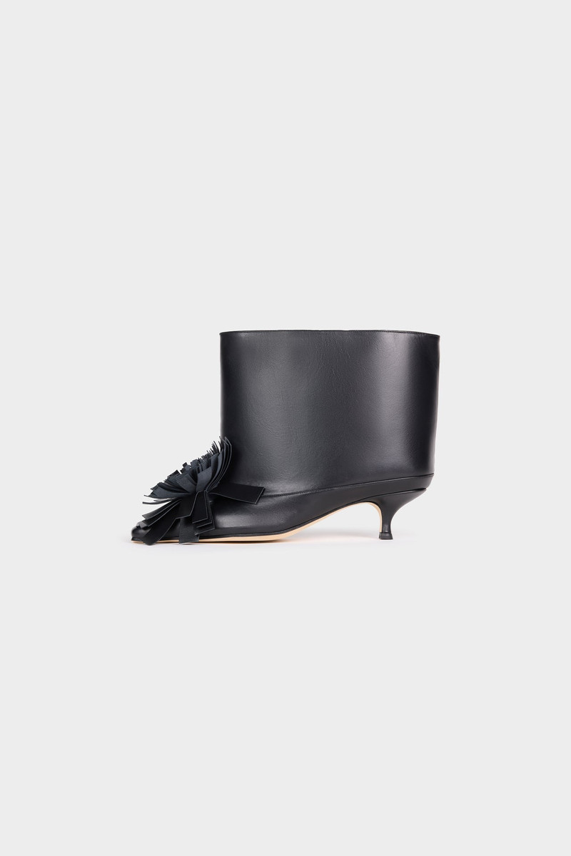 DANA BOOTS SUPER SHORT WITH POM-POMS BLACK 1