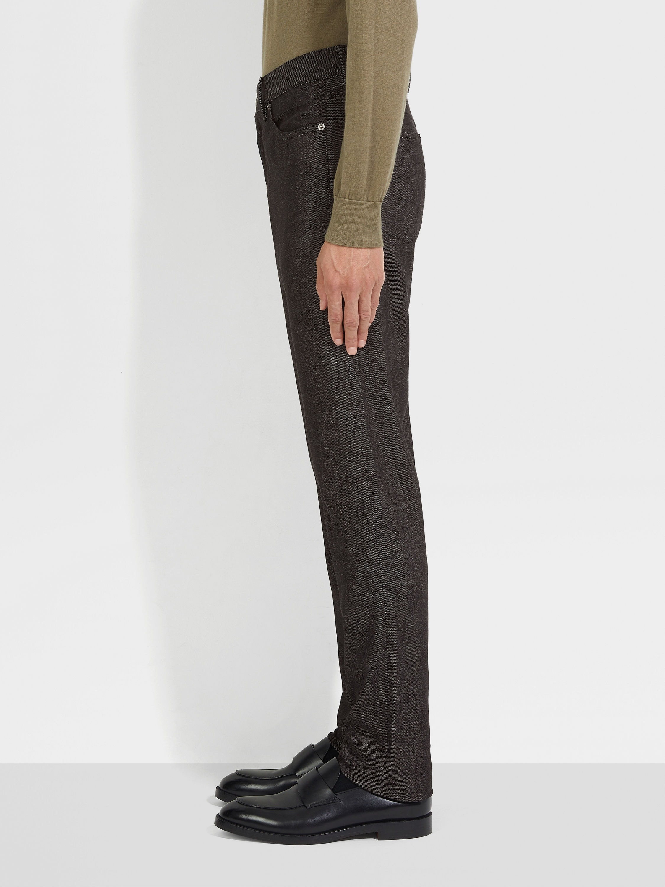 BLACK STRETCH COTTON AND CASHMERE ROCCIA JEANS - 4