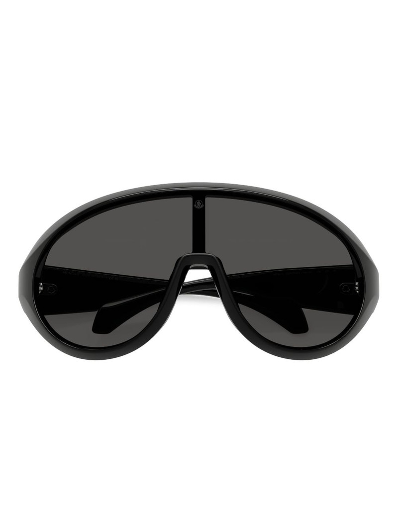 oversize-frame sunglasses 3