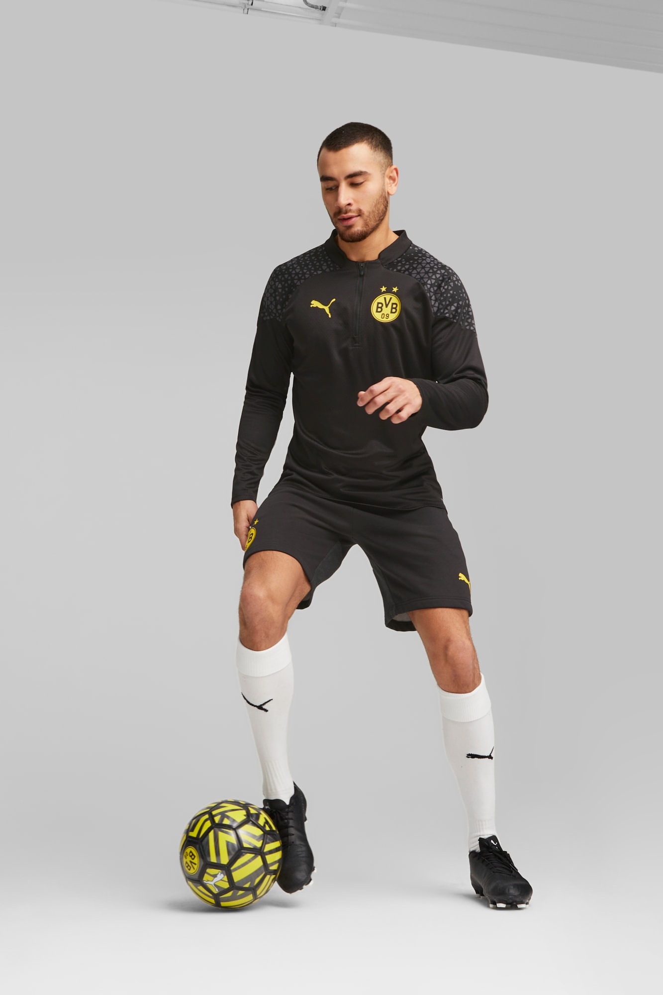 Borussia Dortmund Soccer Men's Quarter-Zip Training Top - 5