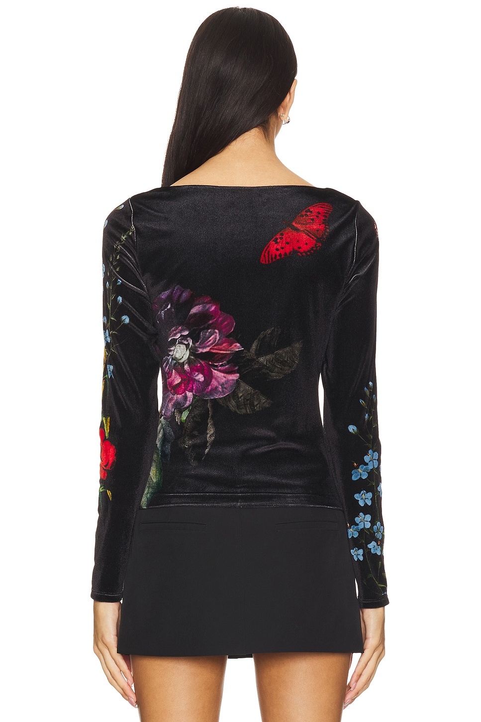 Delaina Scoop Neck Longsleeve Top in - 4
