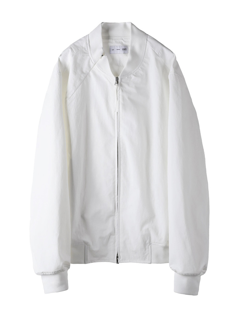 6.0 BOMBER RIGHT (WHITE) 1