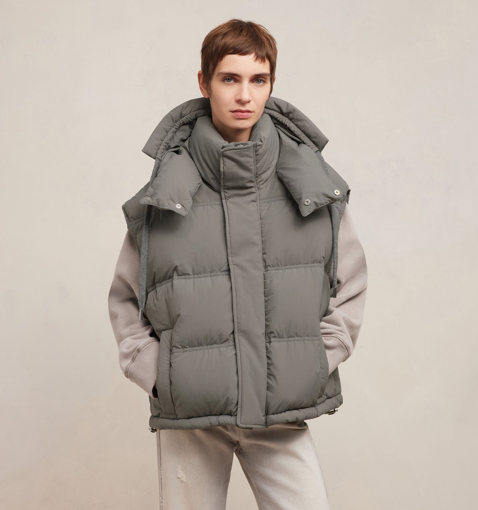 Ami Alexandre Mattiussi Sleeveless Down Jacket - 7