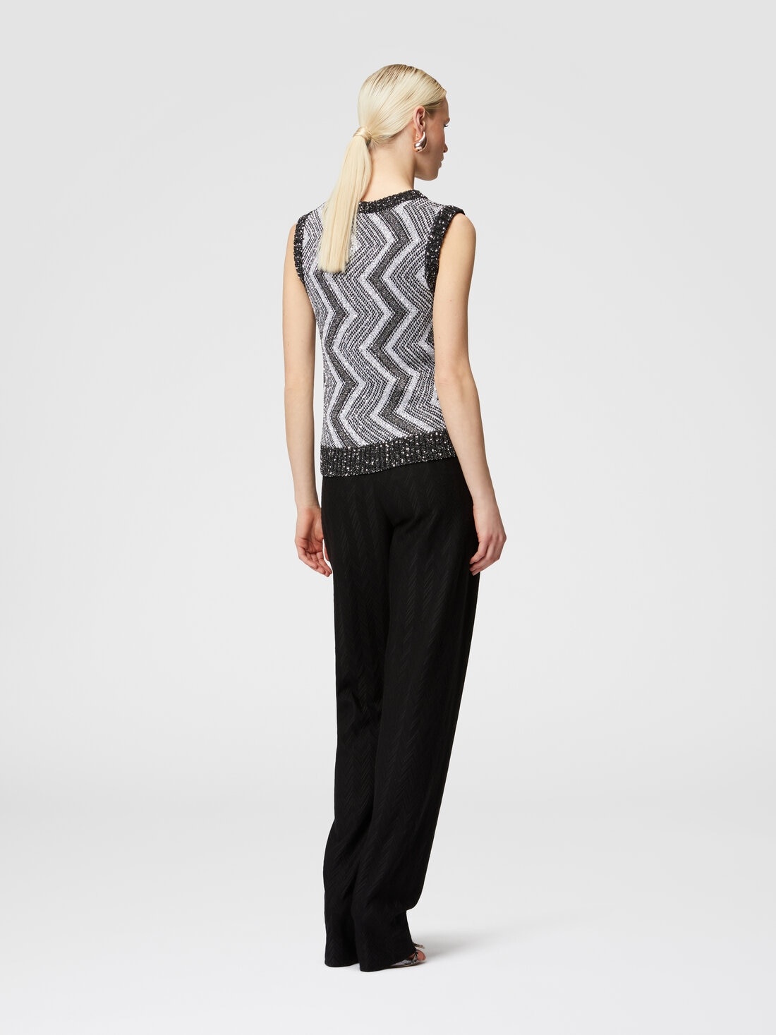 Vest with macro zig zag and sequins - 3