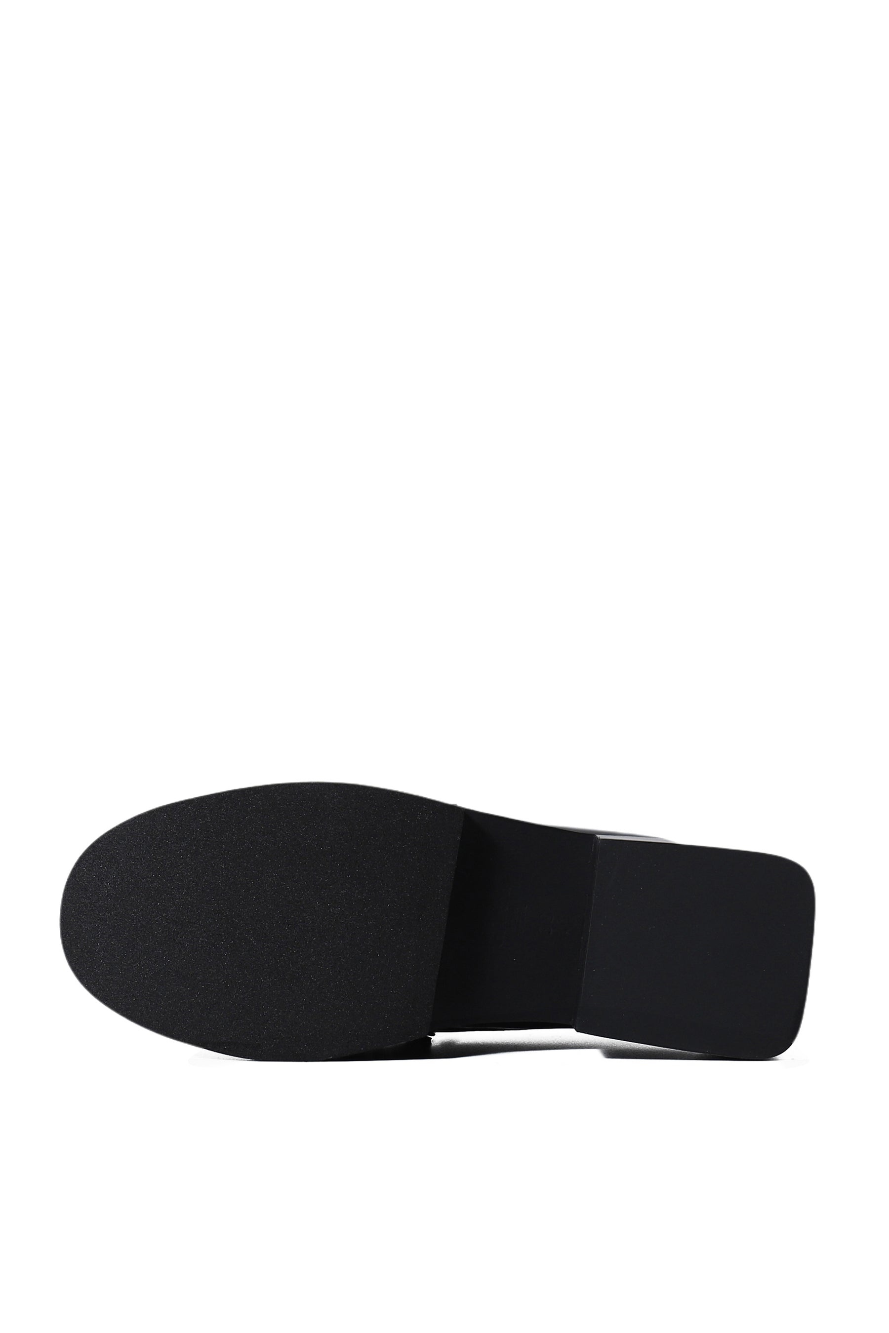 BUTTERFLY LOGO MOCCASIN PATENT / BLK - 6