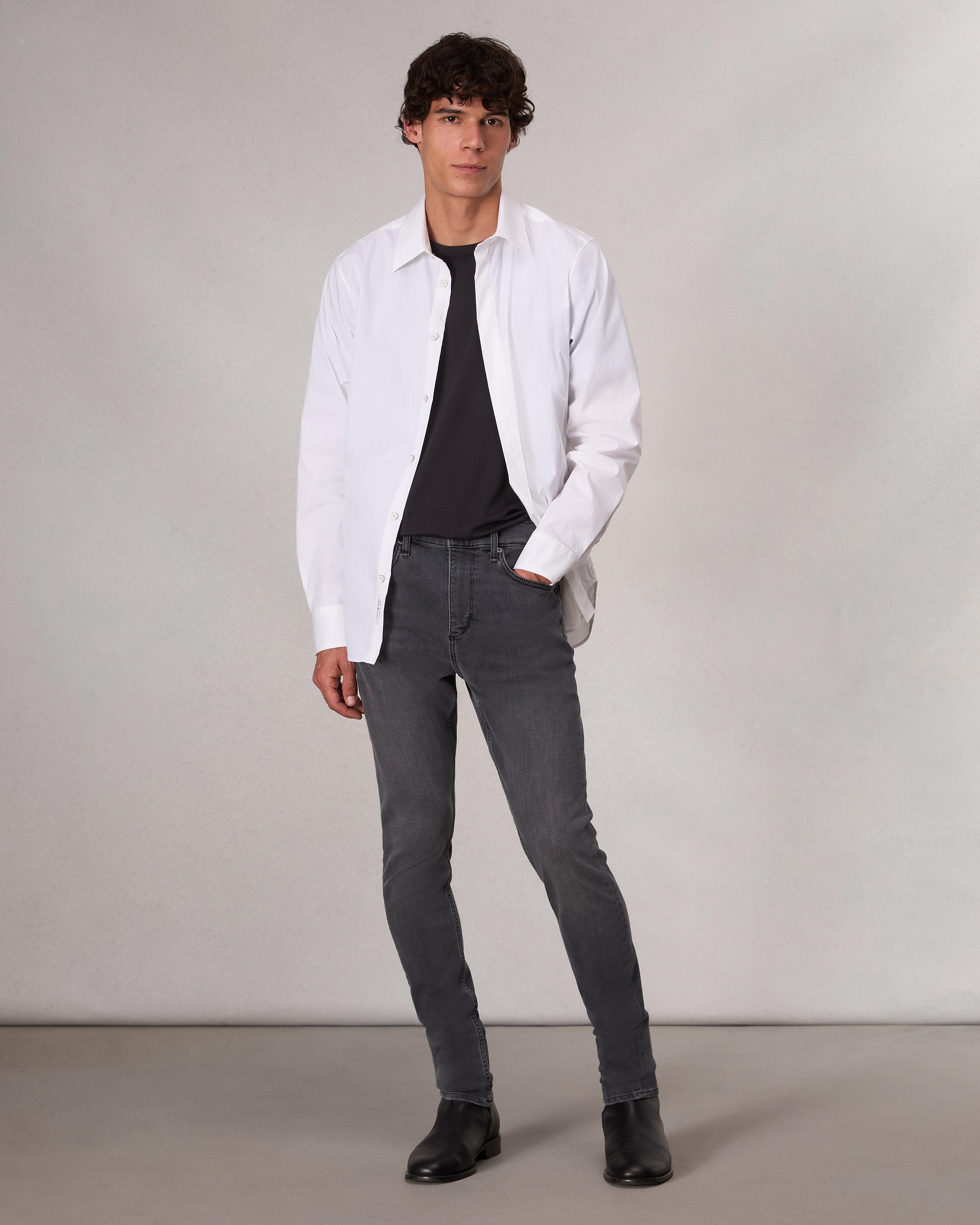 Fit 1 Skinny Fit Jean
Aero Stretch Denim - 2
