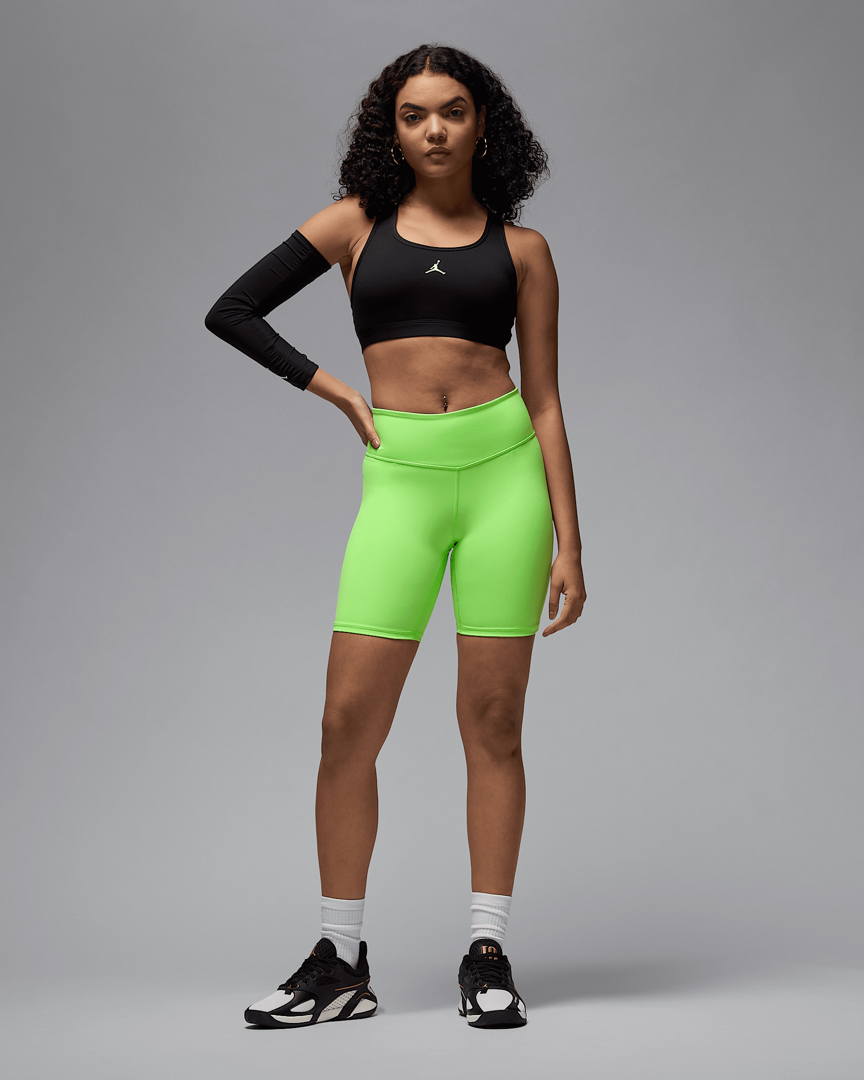 Jordan Sport Women's High-Waisted 7" Bike Shorts - 6