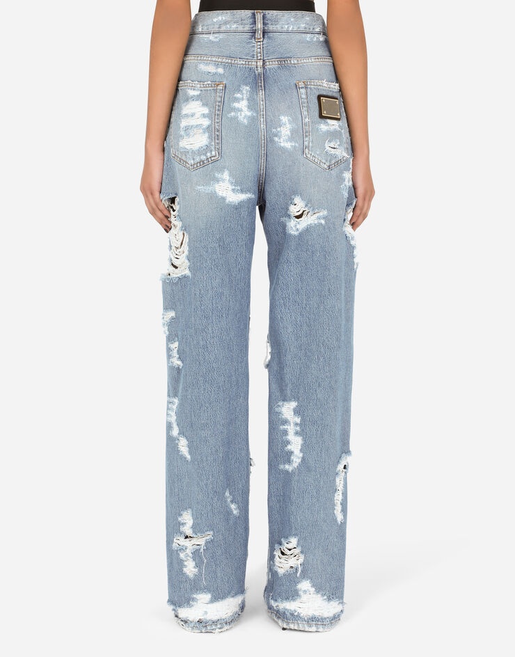 Jeans with ripped details - 3