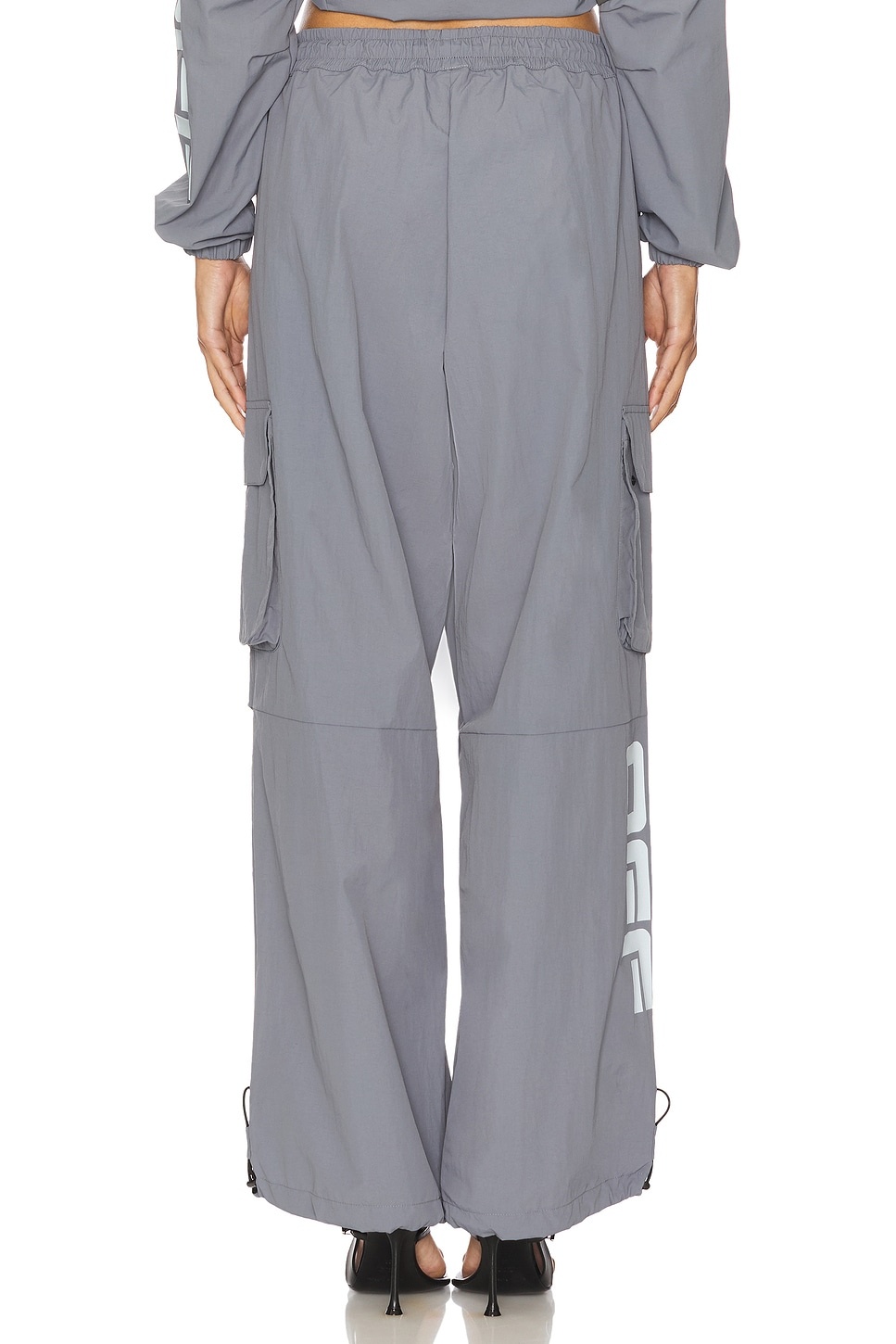 Off Parachute Pant - 4