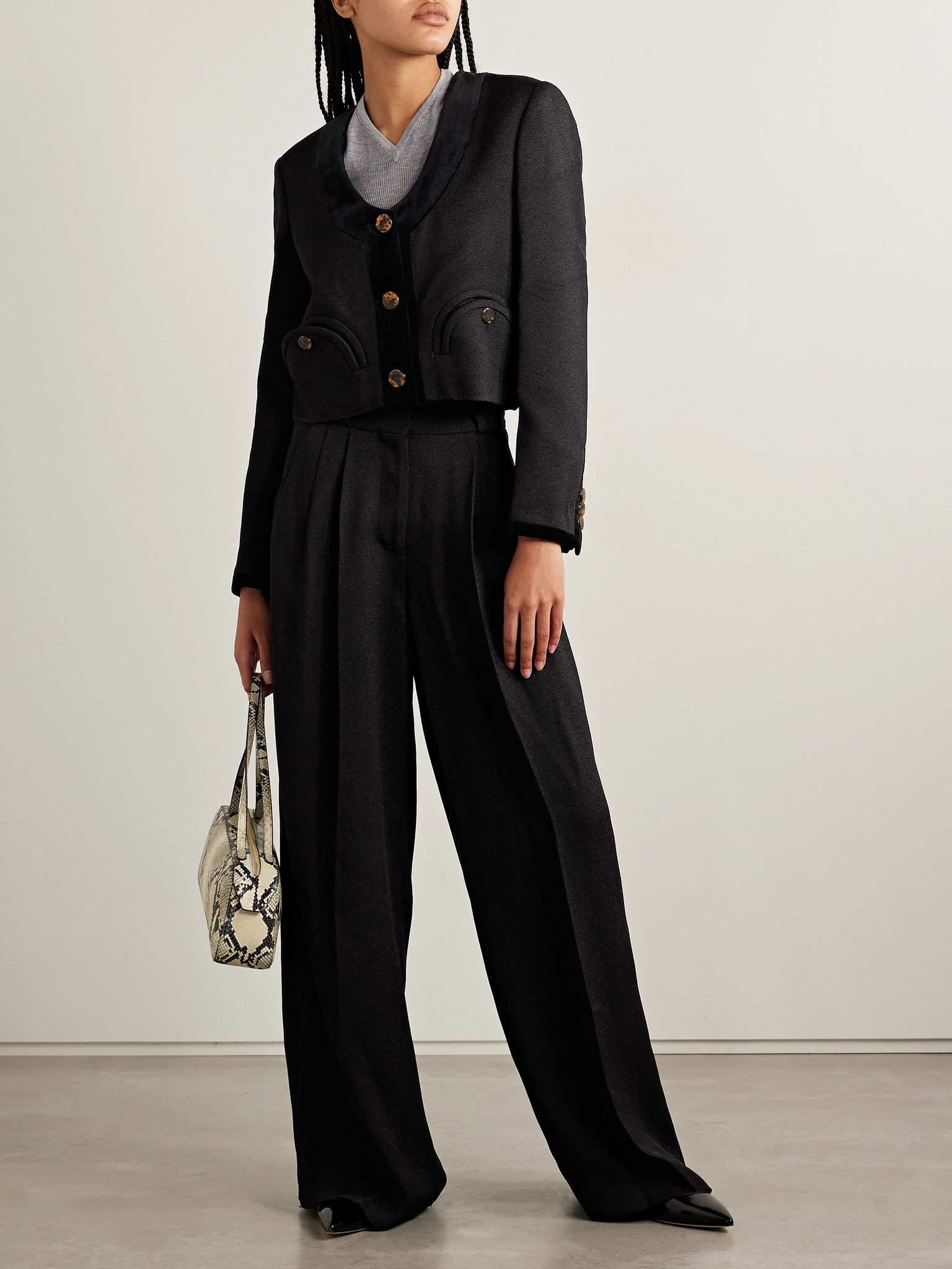 Husi pleated crepe straight-leg pants Black - 2