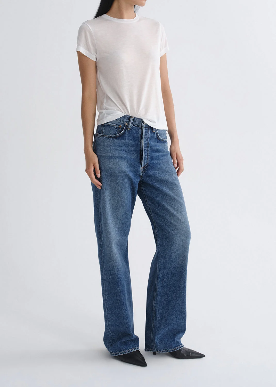 VINTAGE LOOSE (WEIGHTLESS) IN CURB - 1