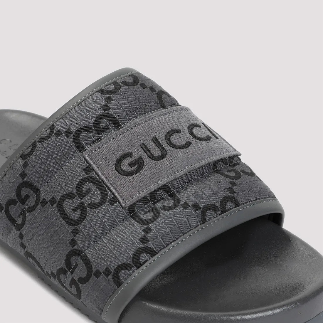 Gucci Logo GG Slide Sandals - 2