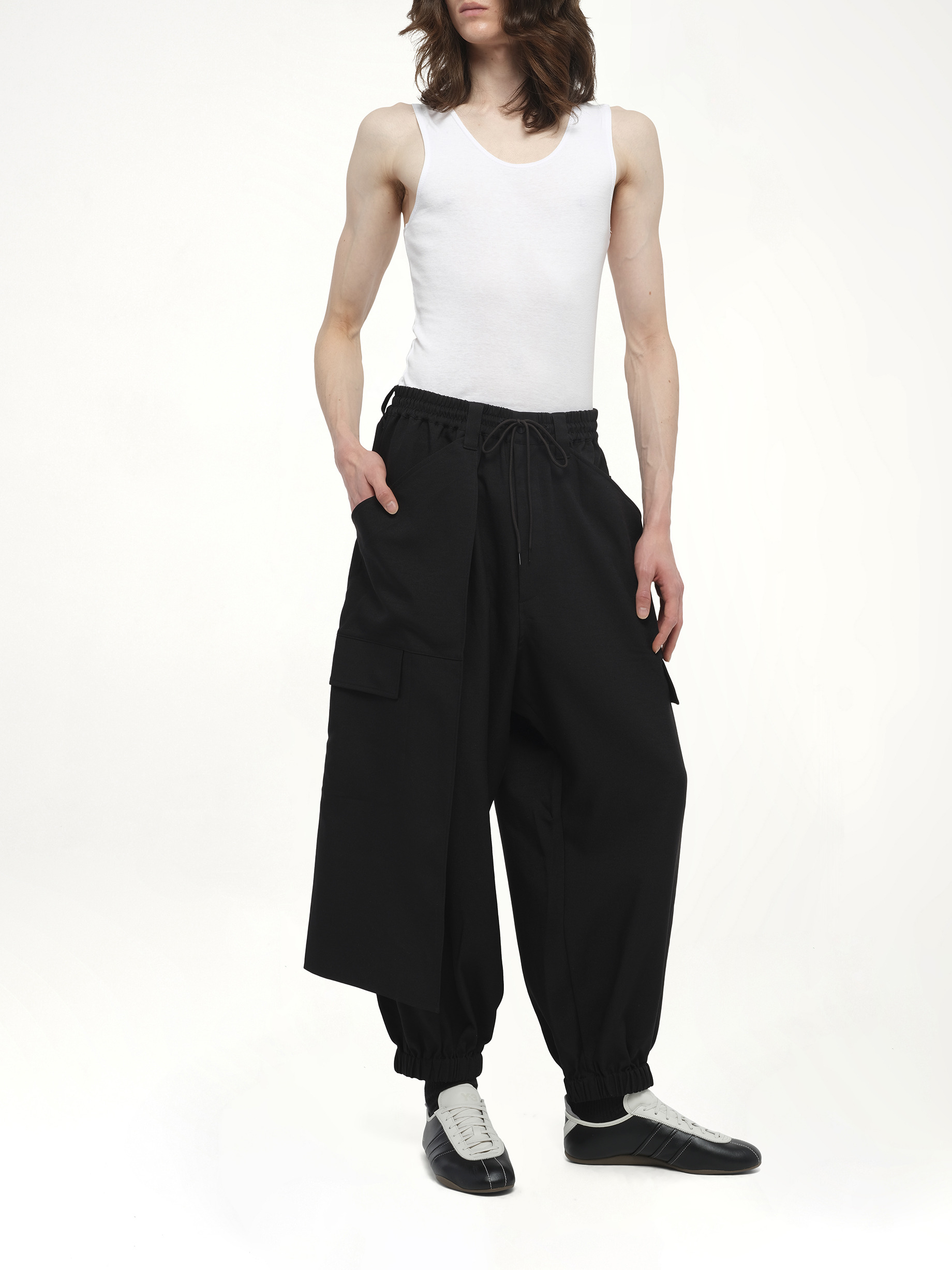 Sport Uniform Cuffed Cargo Pants in Black - 4