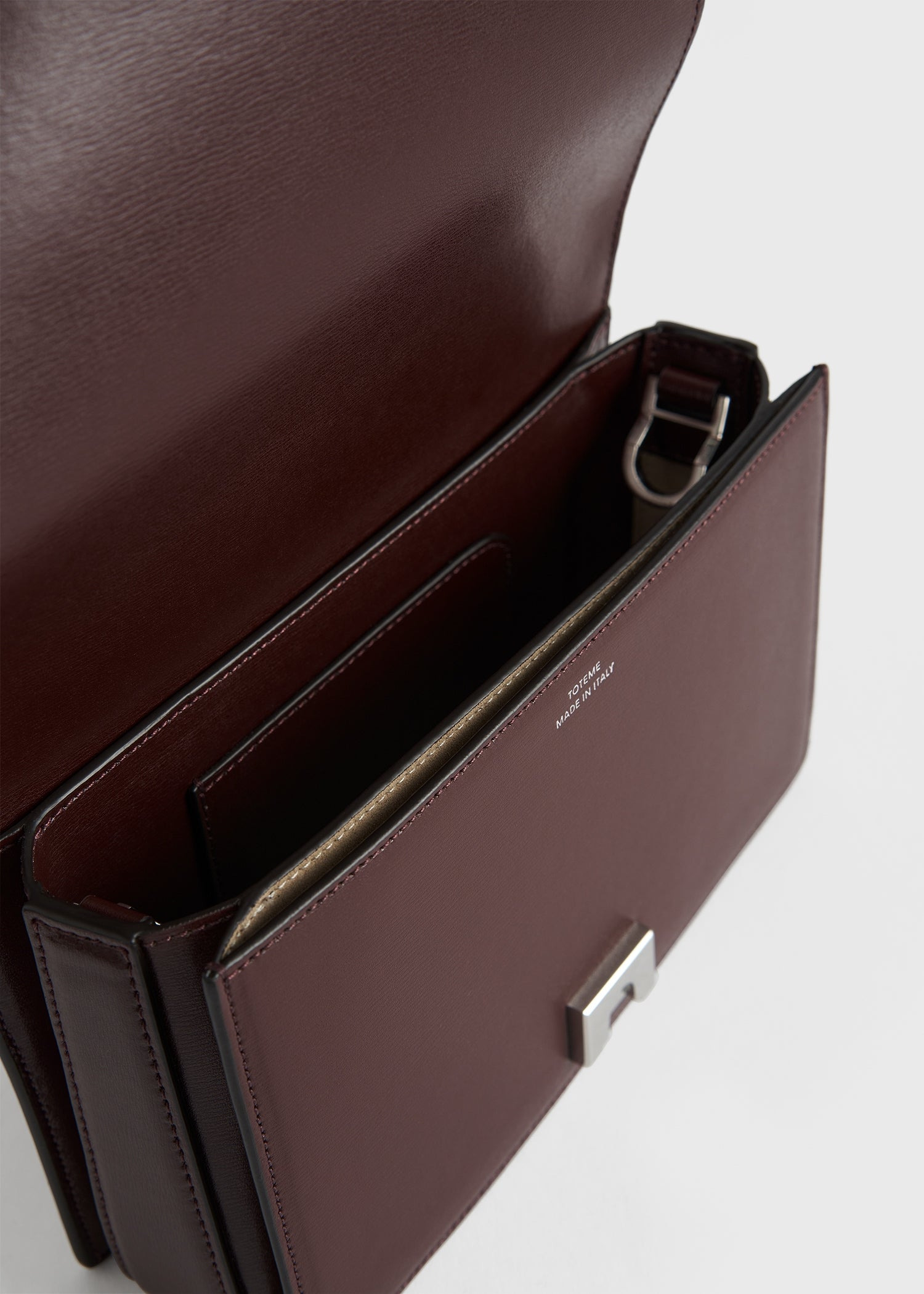 Mini T-flap leather bag bordeaux - 7