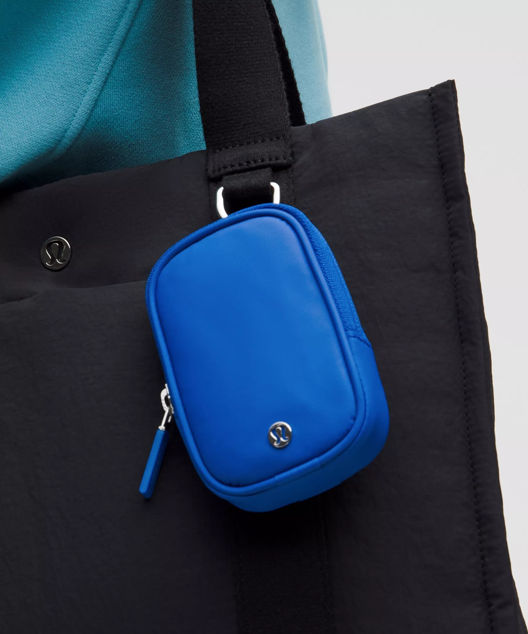 Clippable Nano Pouch 2