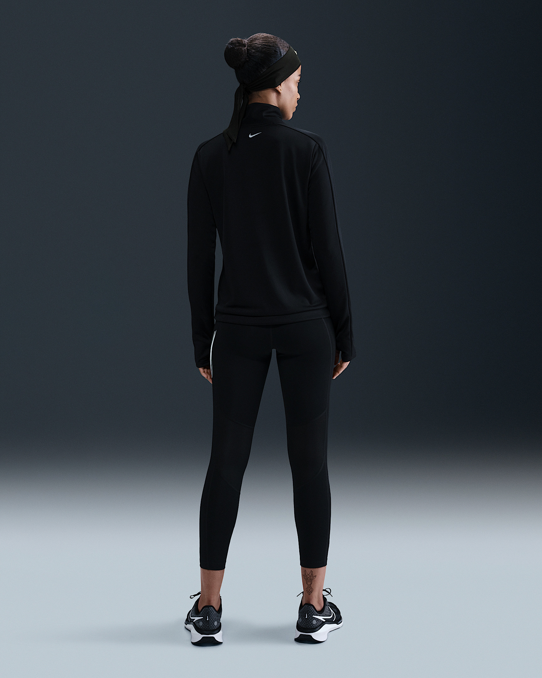 Nike Swoosh Women's Dri-FIT 1/2-Zip Running Mid Layer - 5