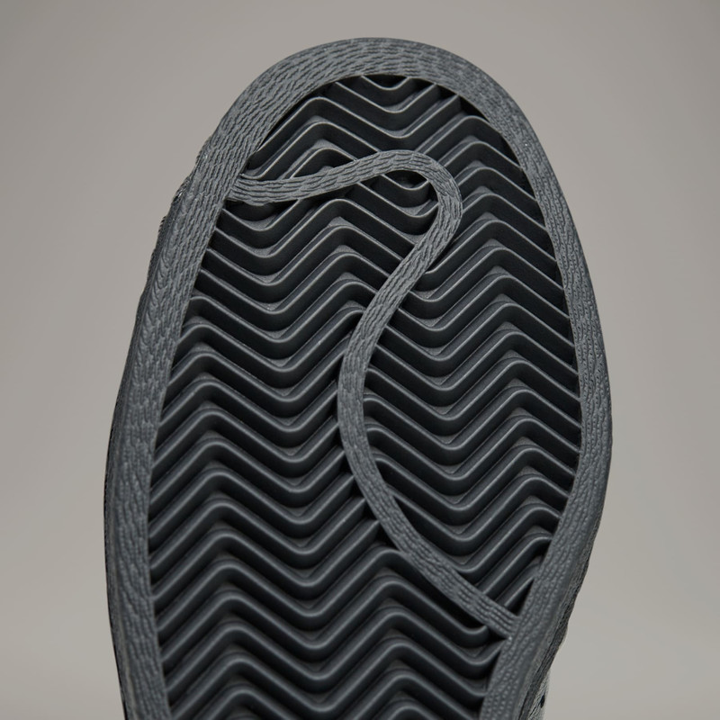 Y-3 슈퍼스타 8