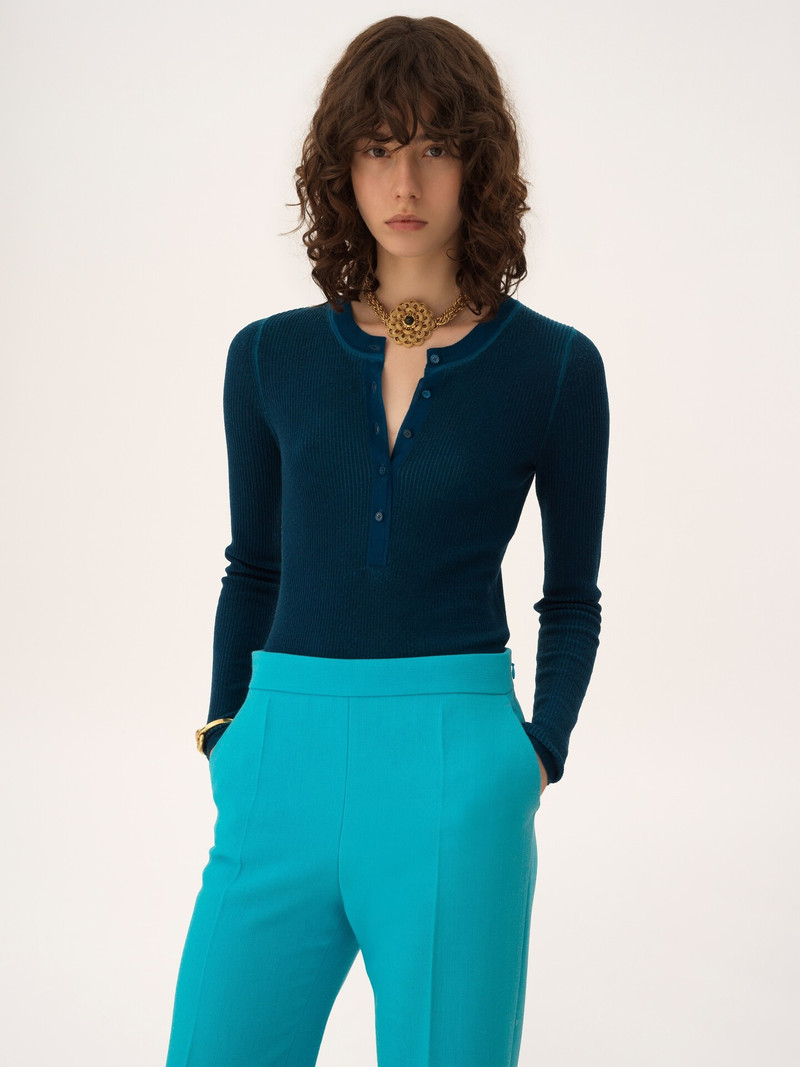 HENLEY SHIRT IN A MERINO WOOL KNIT 3