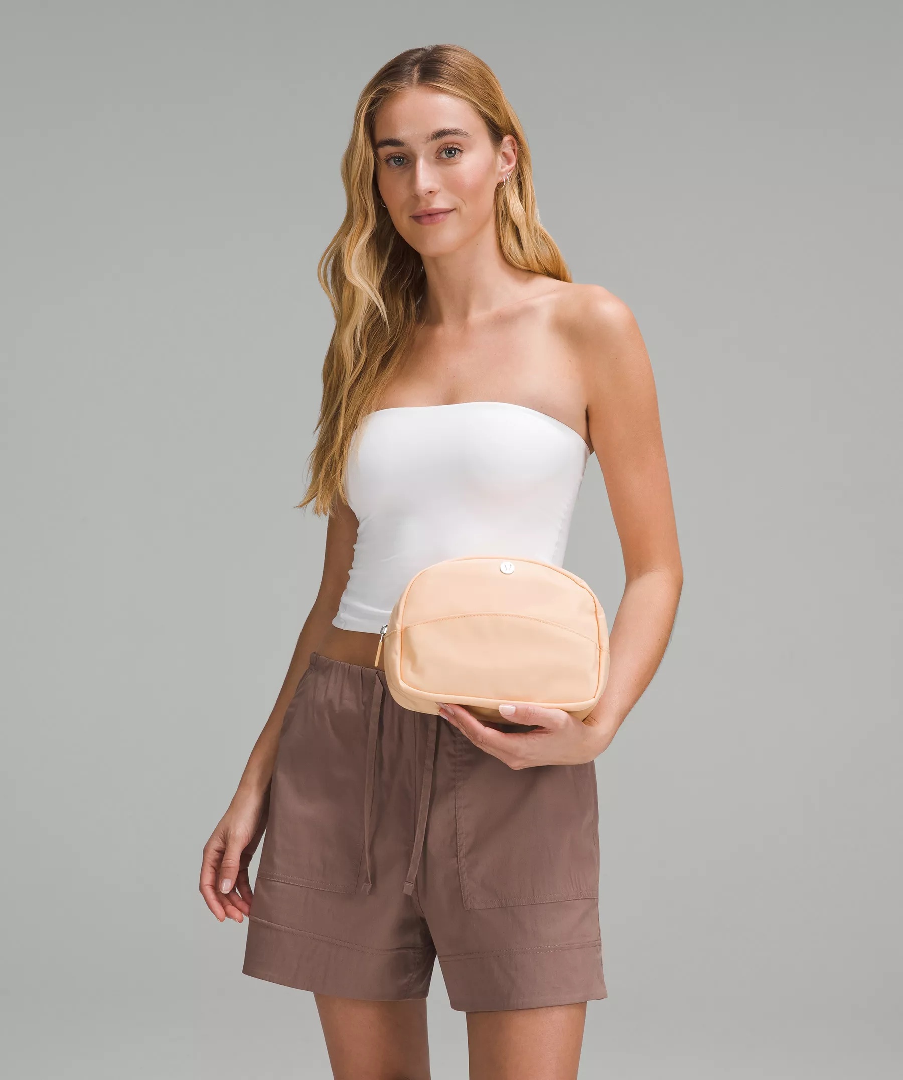 City Essentials Pouch 2L - 2