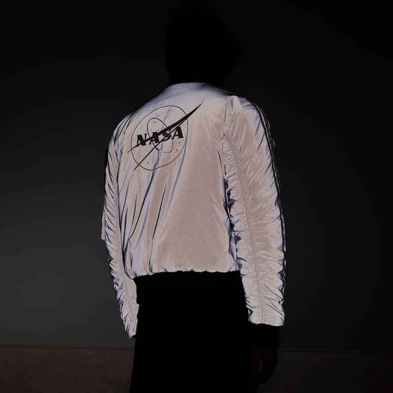 Juventus x NASA 영감을 얻은 LFSTLR Reversible Bomber 재킷 11