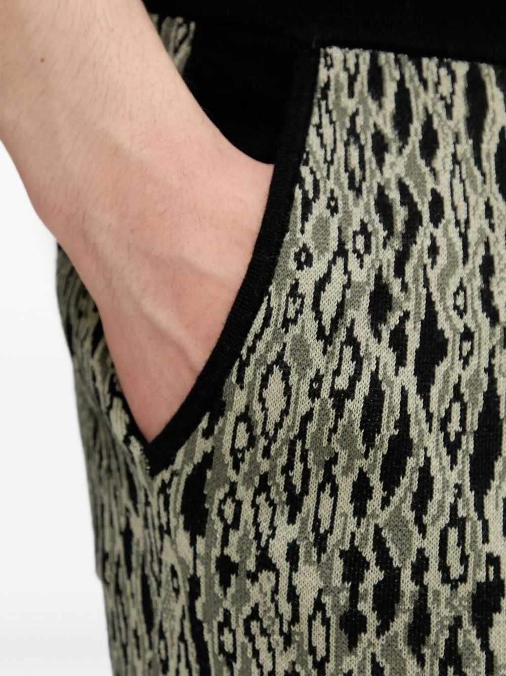 jacquard-pattern knitted shorts - 3