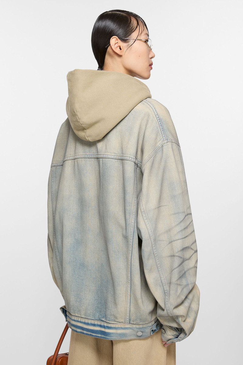 Denim jacket - Oversized fit - Light blue 4