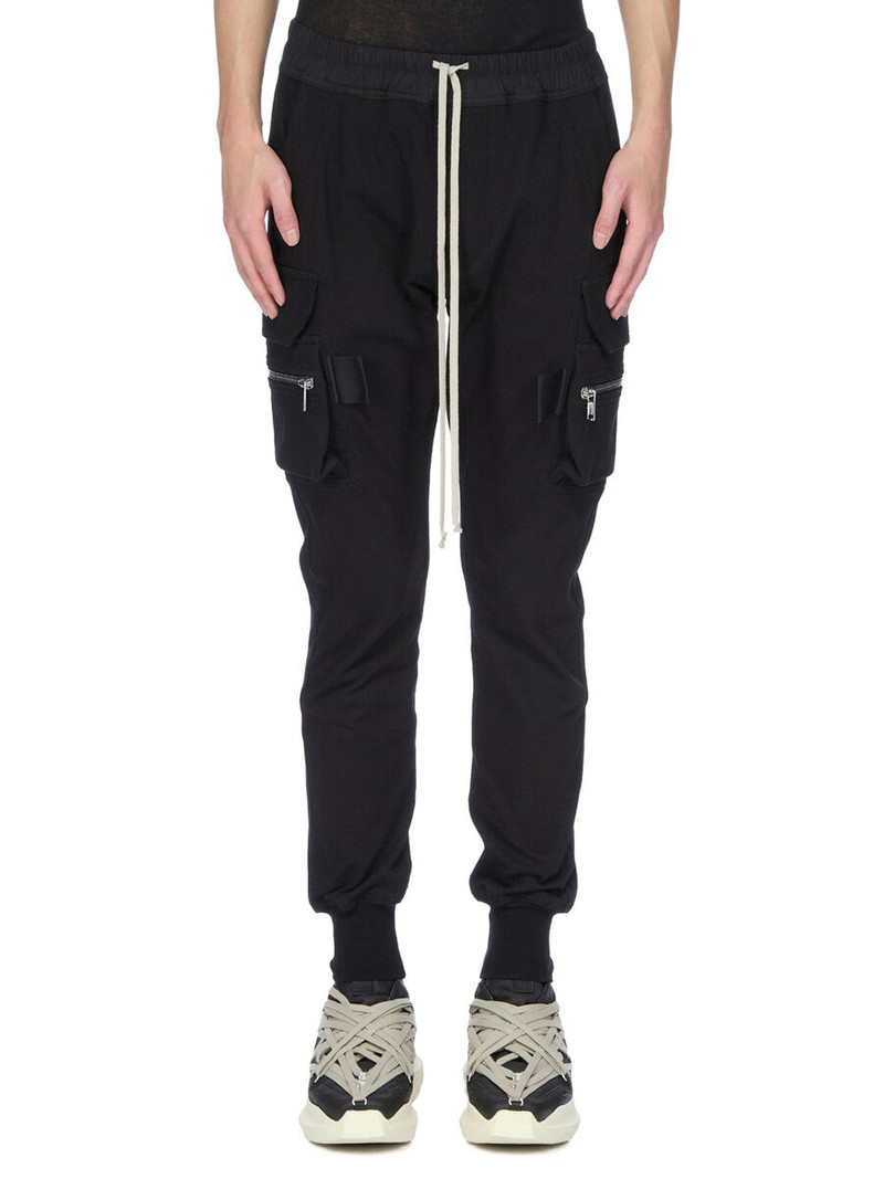zip-pocket cargo pants 1