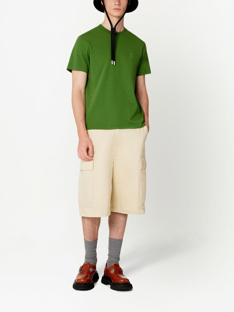 AMI Paris Cargo Shorts outlook