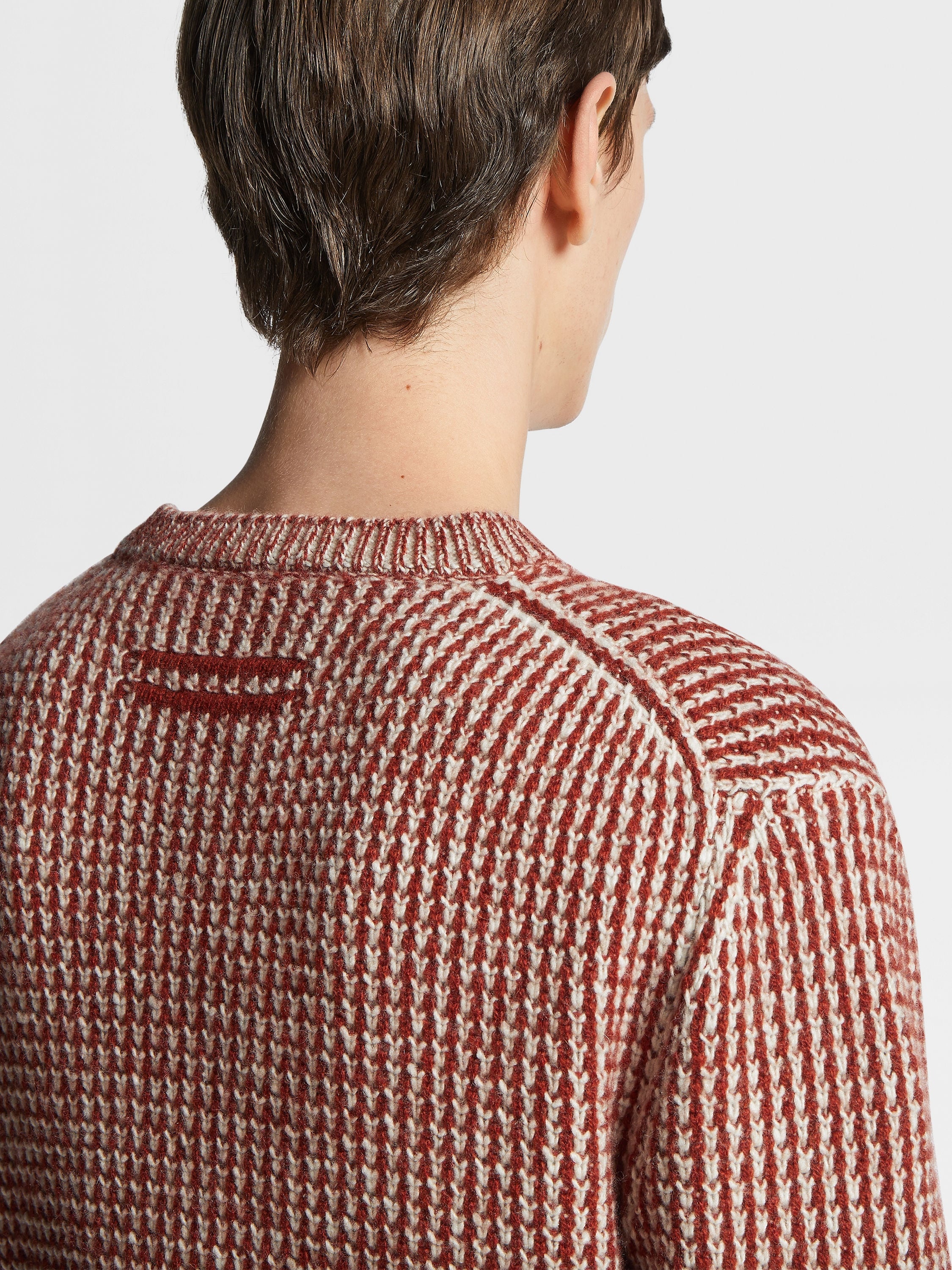 DARK RED AND LIGHT TAUPE OASI CASHMERE CREWNECK - 4