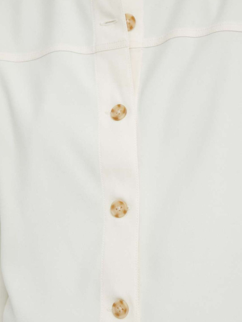 buttoned long-sleeve shirt 5