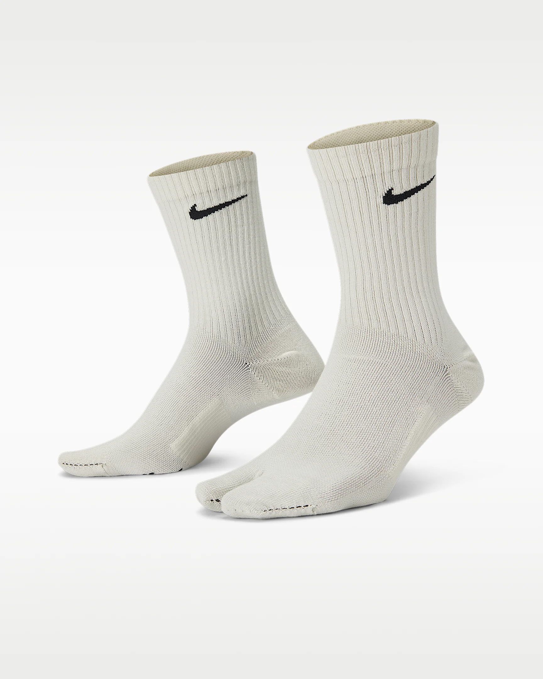 Nike Everyday Plus Lightweight Crew Split-Toe Socks - 1