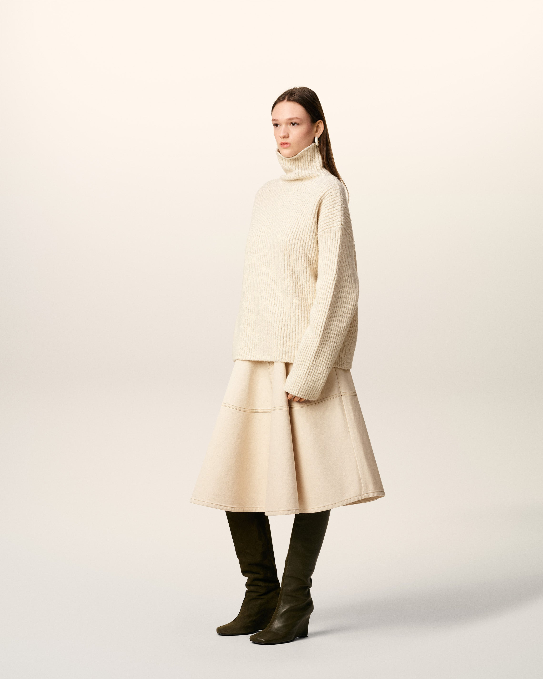 WHITE WOOL FUNNEL NECK SWEATER - 6