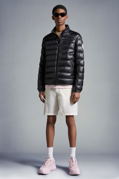 Moncler Amalteas Short Down Jacket outlook