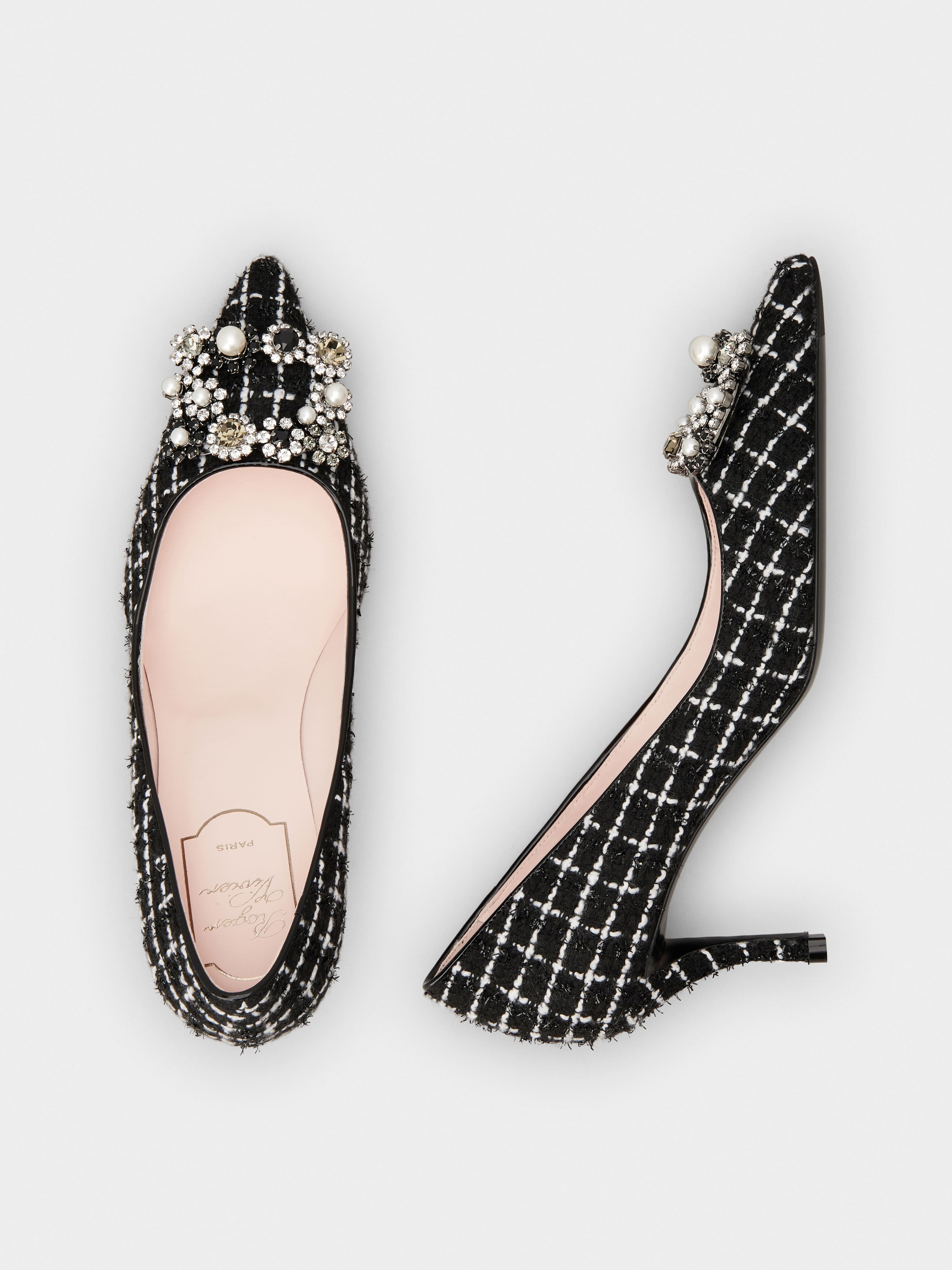 Efflorescence Pumps in tweed - 4