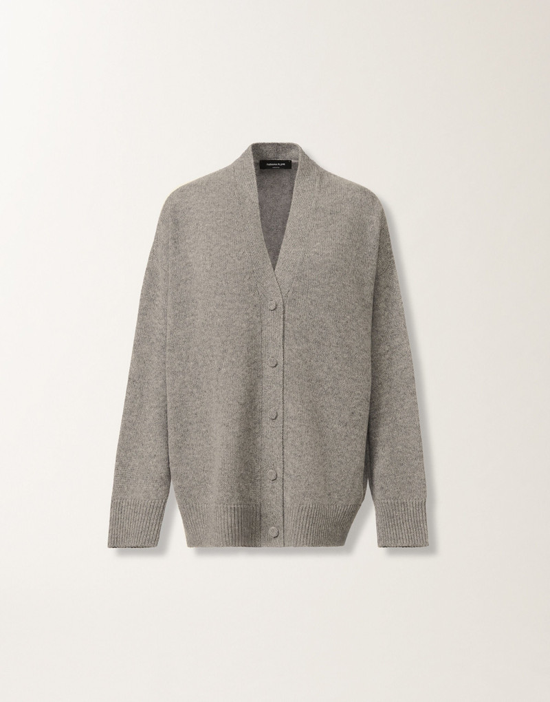 Cashmere sweater 1