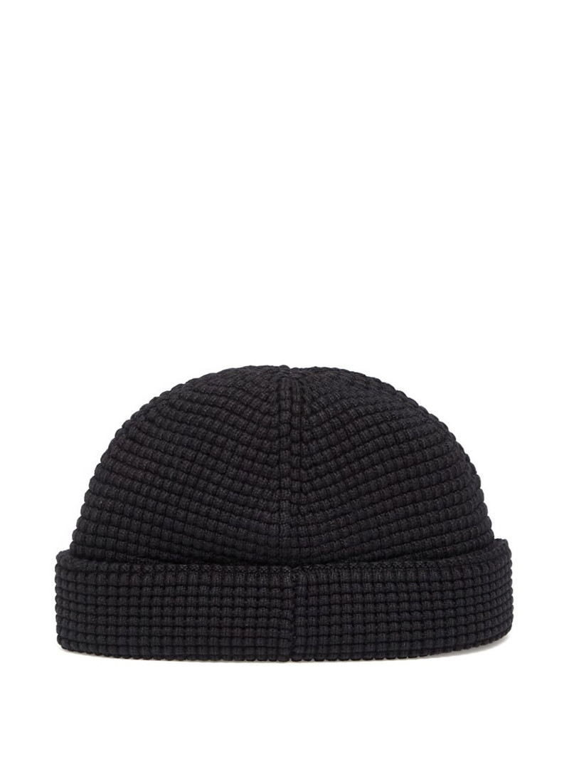 Fred Perry waffle beanie outlook