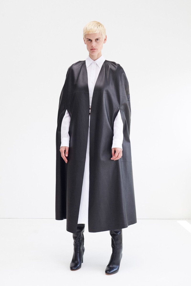 GABRIELA HEARST Lindlow Cape in Black Leather outlook