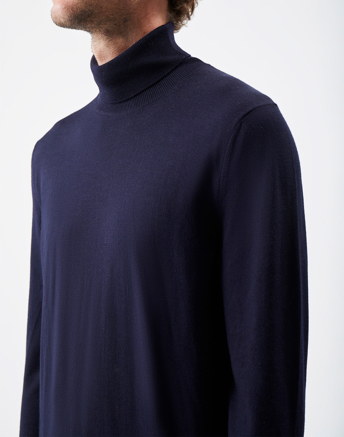 Jermaine Knit Turtleneck in Dark Navy Merino Wool - 5