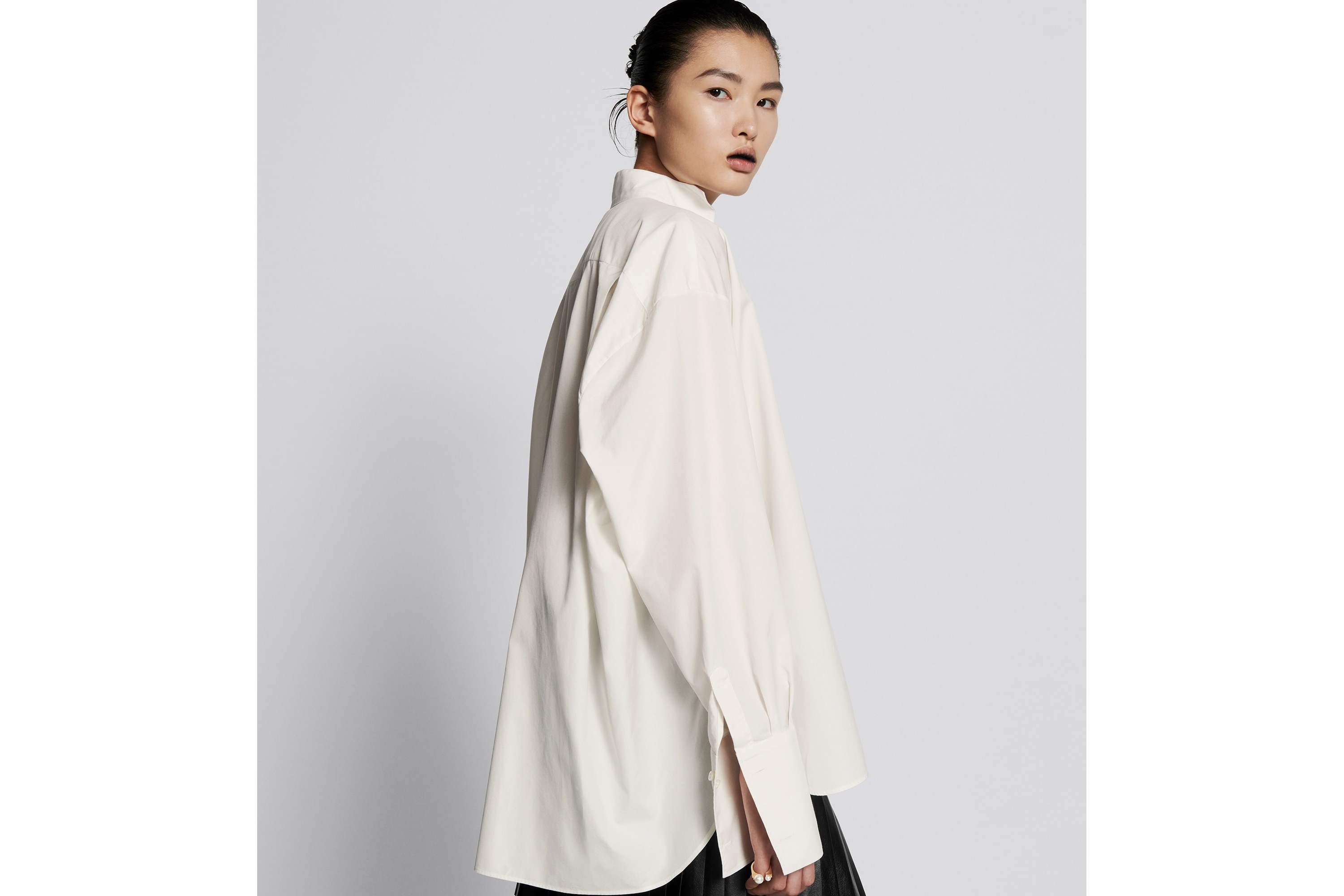 Blouse with Wing Collar - 5
