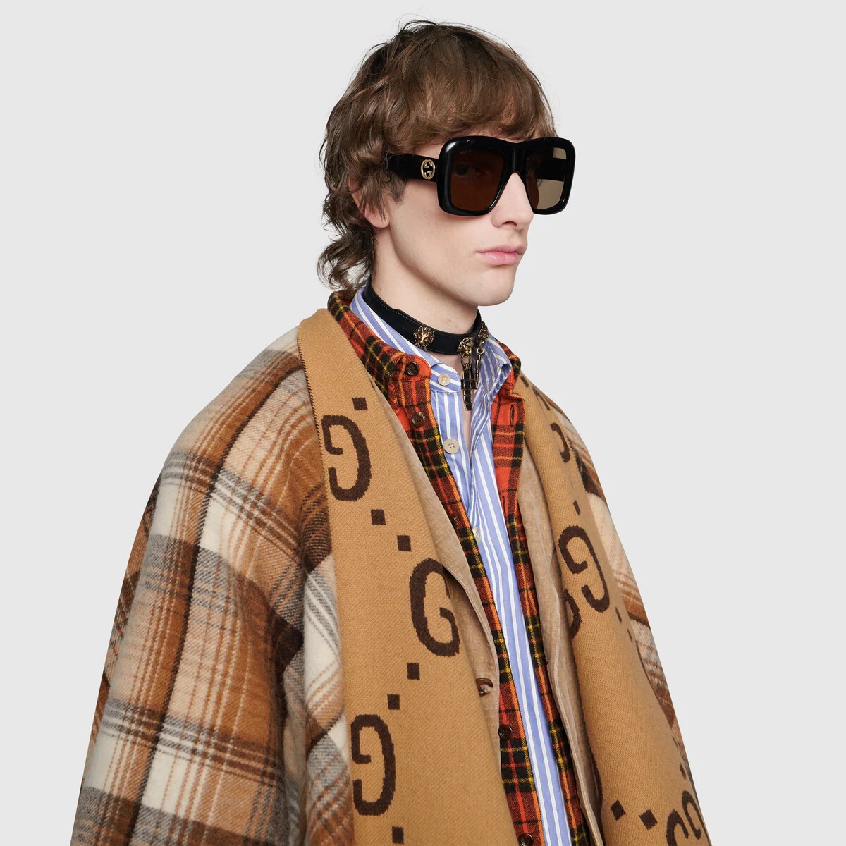 Reversible GG wool cape - 10