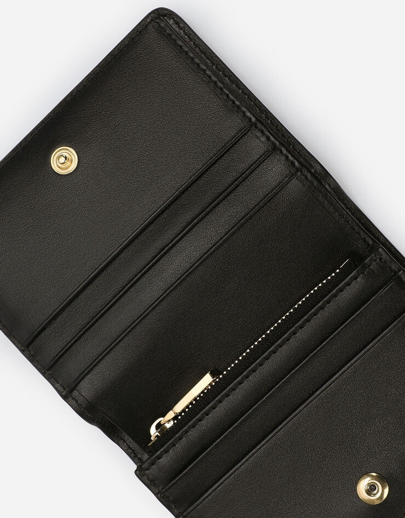 Dolce & Gabbana Calfskin wallet with DG logo outlook