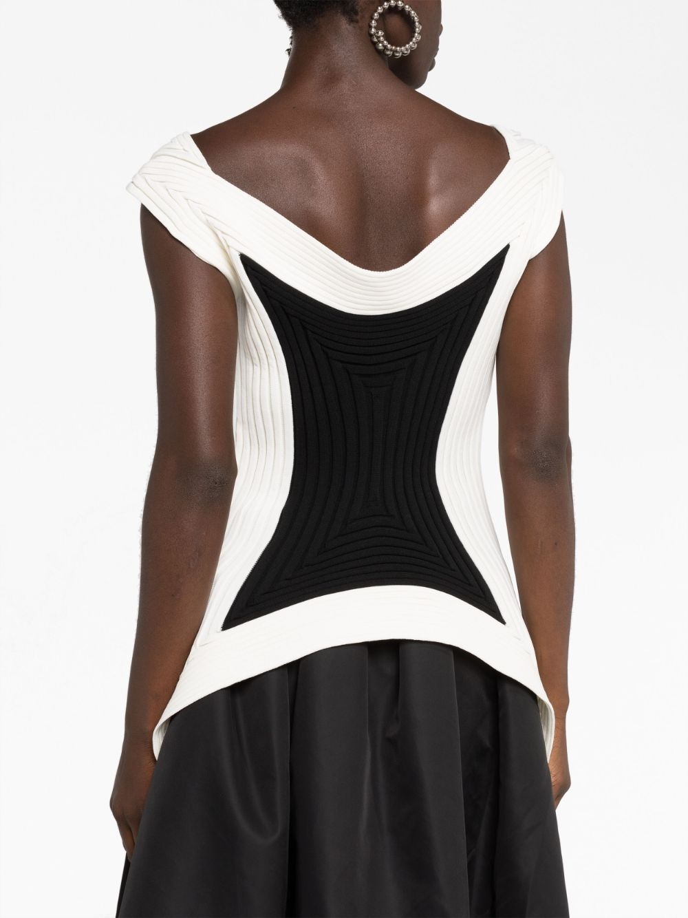 ISSEY MIYAKE Square Scheme-2 ribbed top | REVERSIBLE