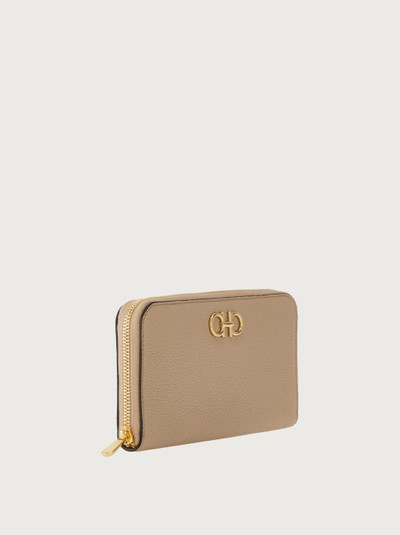 FERRAGAMO Gancini continental wallet outlook