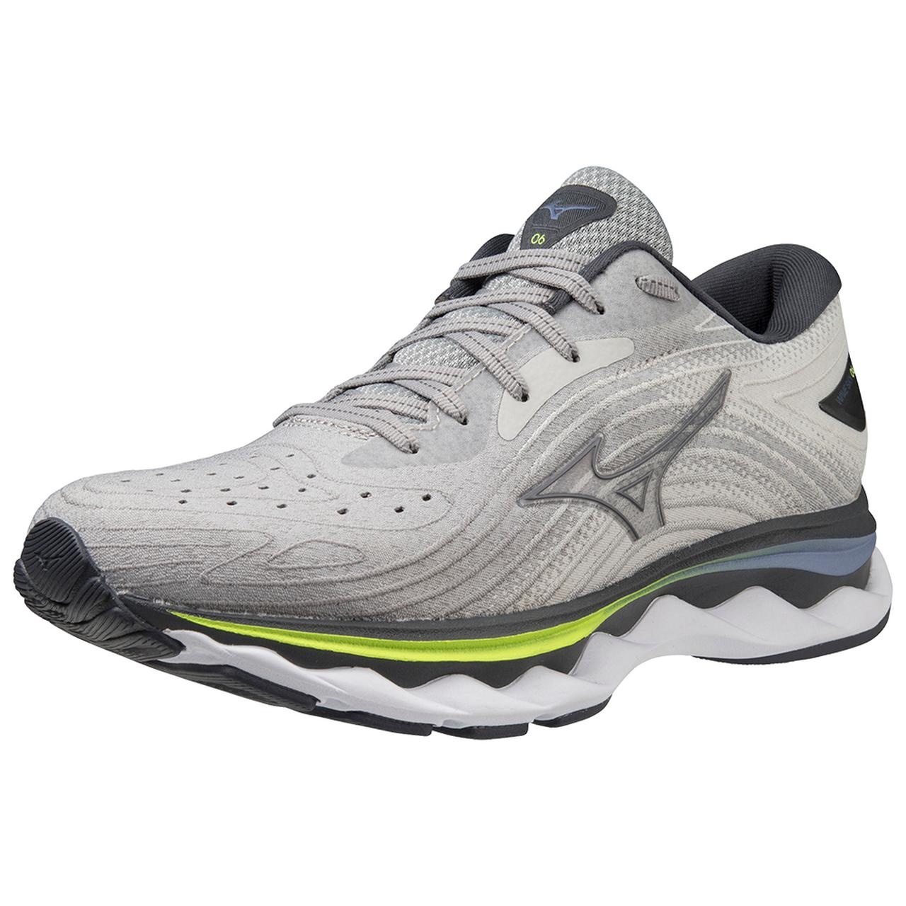 Women's Wave Sky 6 Running Shoe - 7